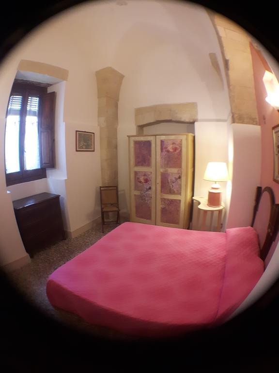 Antica Galateo Bed & Breakfast เลชเช ภายนอก รูปภาพ