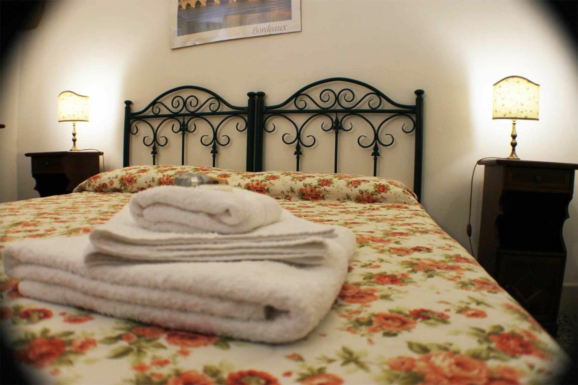 Antica Galateo Bed & Breakfast เลชเช ภายนอก รูปภาพ