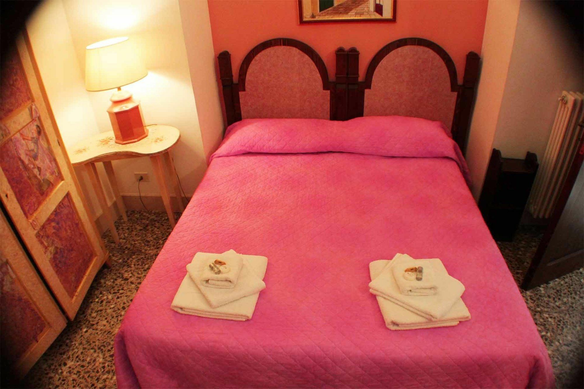 Antica Galateo Bed & Breakfast เลชเช ภายนอก รูปภาพ